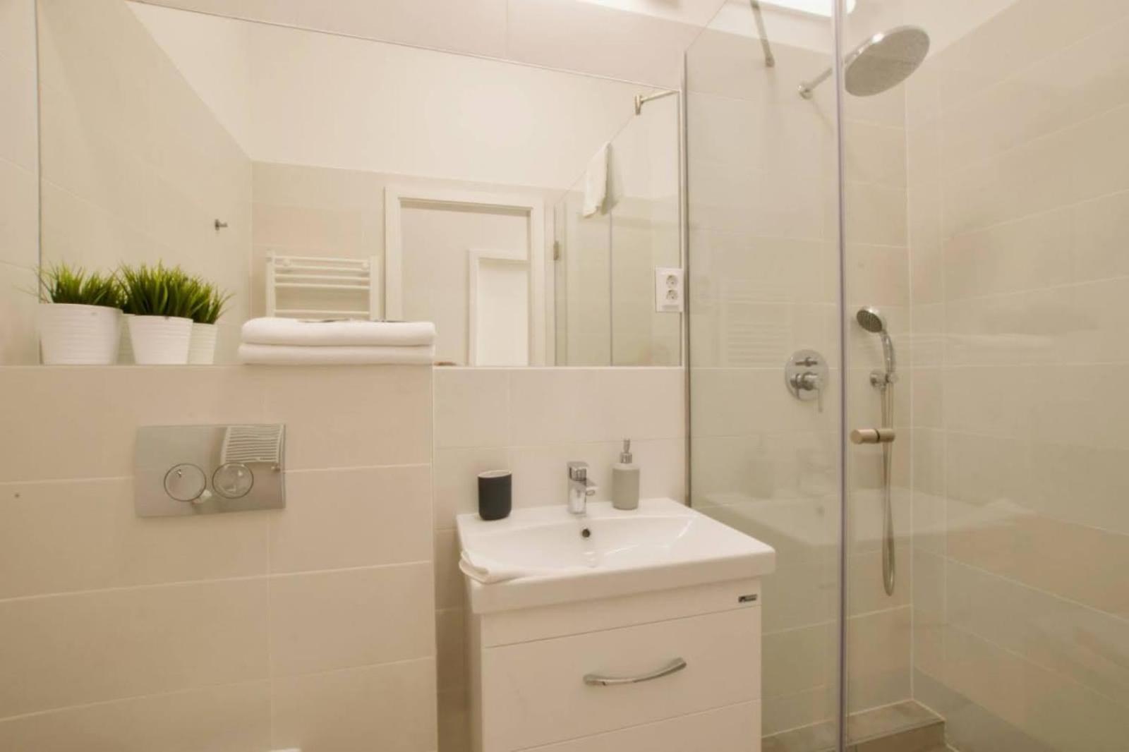 בודפשט Klauzal Garden City Apartments-Studio K22 מראה חיצוני תמונה